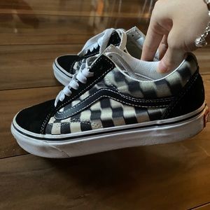 checkerboard vans